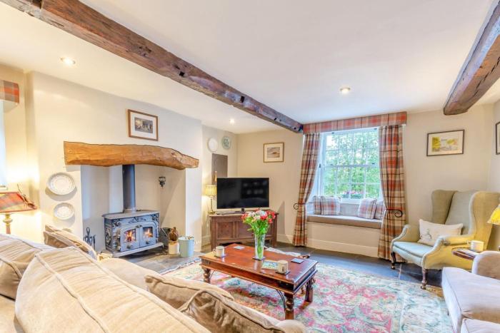 3 Bed in Clappersgate oc-gl132