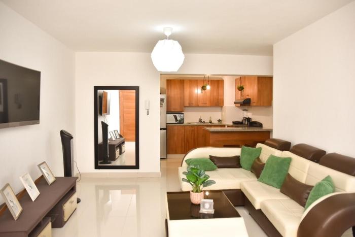 Luxury Pool Gym Basketball