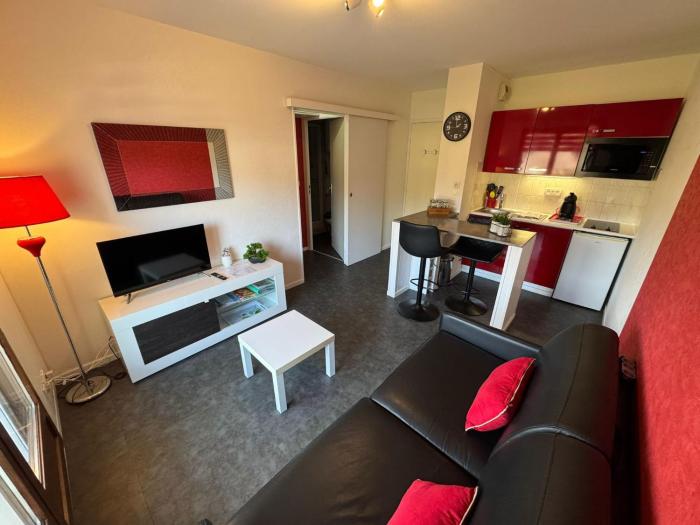 Confortable 2 pièces calme à 200 m plage wifi