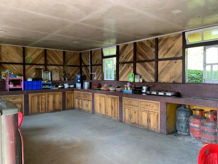 Spring water homestay