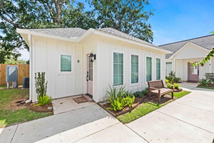 New Double Play Cottage Near Sports Complex