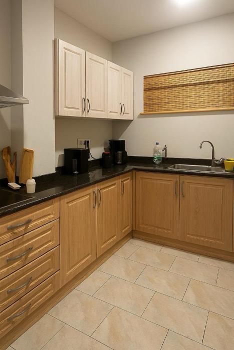 cozy Apartment at Fenessi, Westlands Nairobi