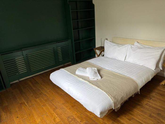 Spacious 4Bedroom Terraced House