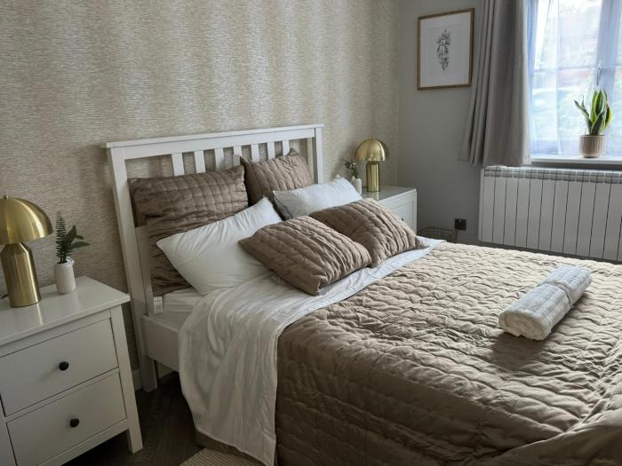 Cool 1-bedroom apartment in Aylesbury