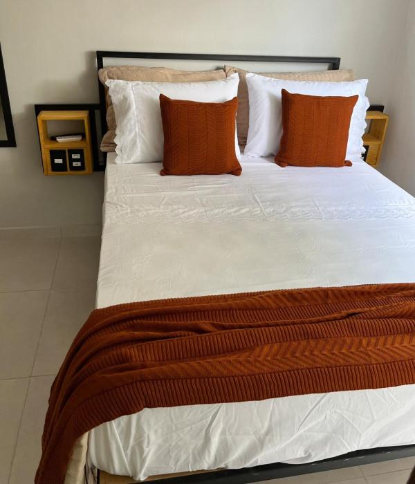 Flat com ar, Vista para o Ibituruna - Rio Doce - 202