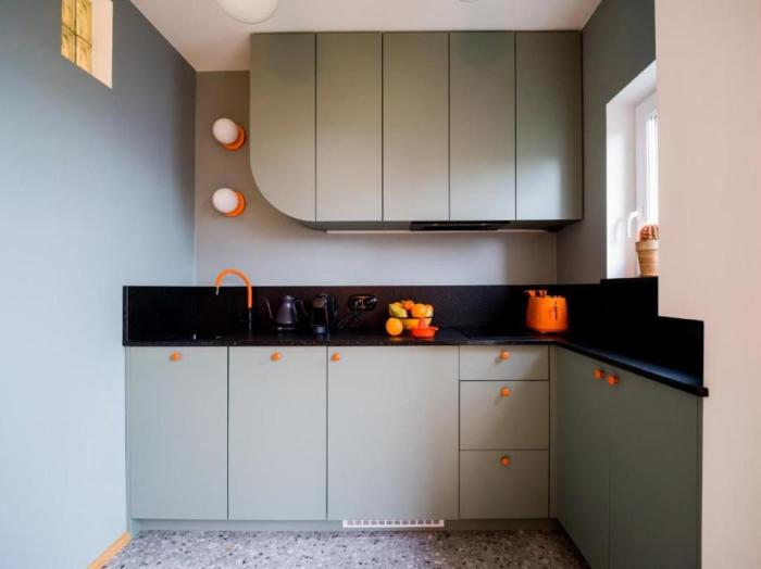 Orange and Towers Apartment