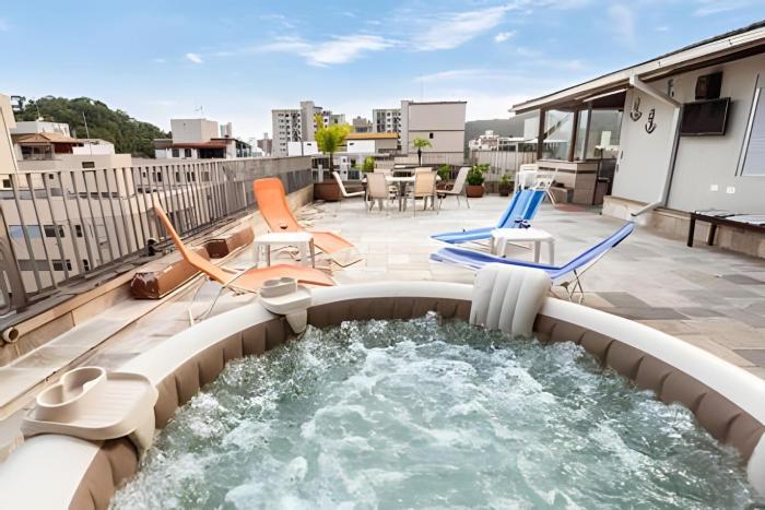 V52-Cobertura incrível cJacuzzi-Enseada Guarujá