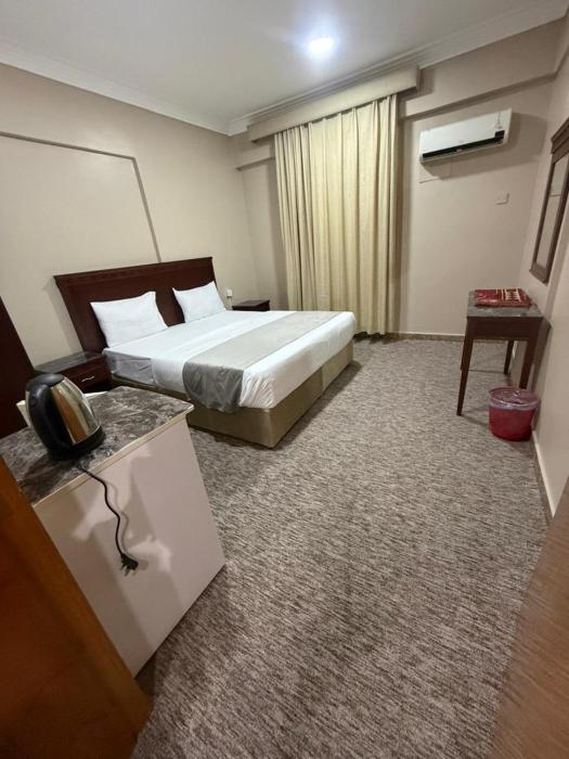 ليالي السحاب للشقق المخدومة - حي النزهه-