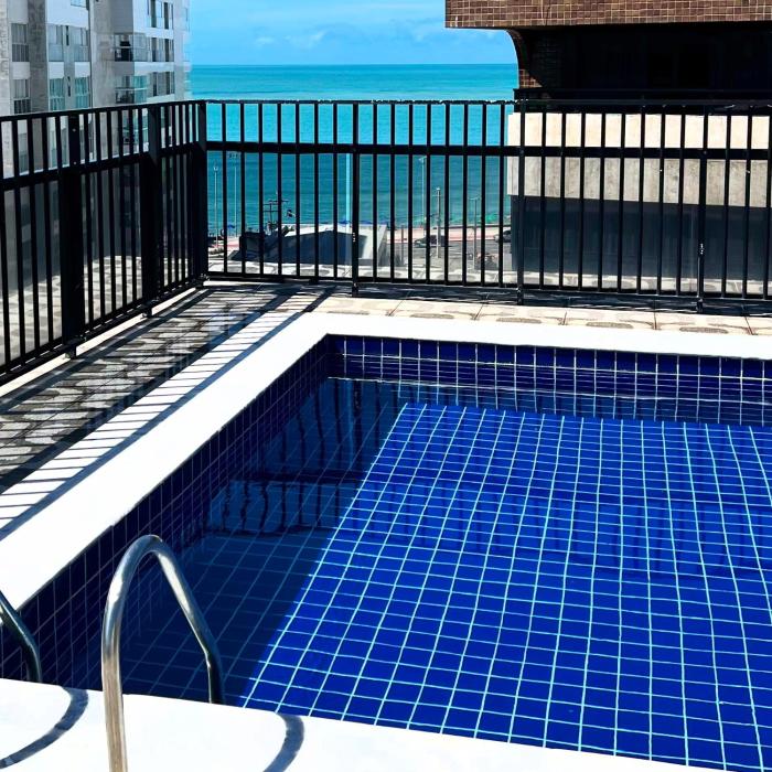 Apto com Piscina, 120m da praia, Ponta Verde Maceió