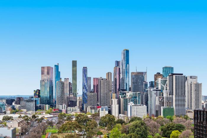 Complete Host Flagstaff Hill Apartments