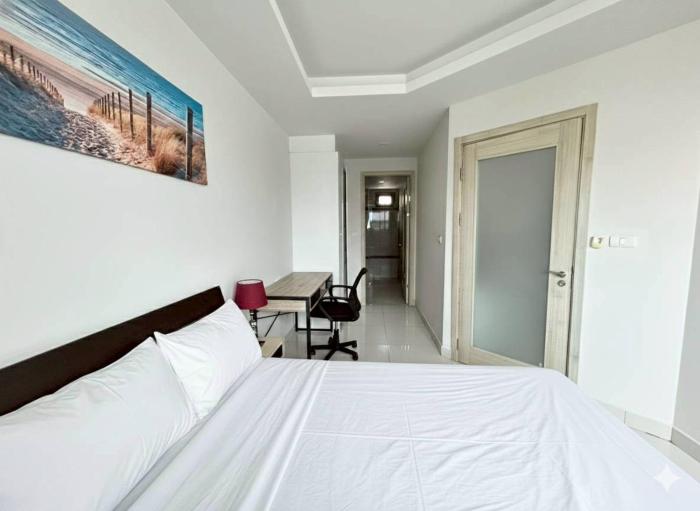 Water Park Condominium 826