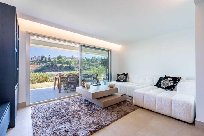 Lakeside Luxury Apartment - La Cala Golf Resort