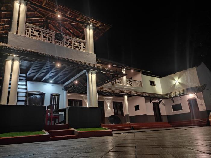 Traditional 4 Bedroom Villa - Sukun Heritage