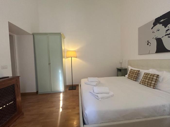 San Vitale 18 by GHOR