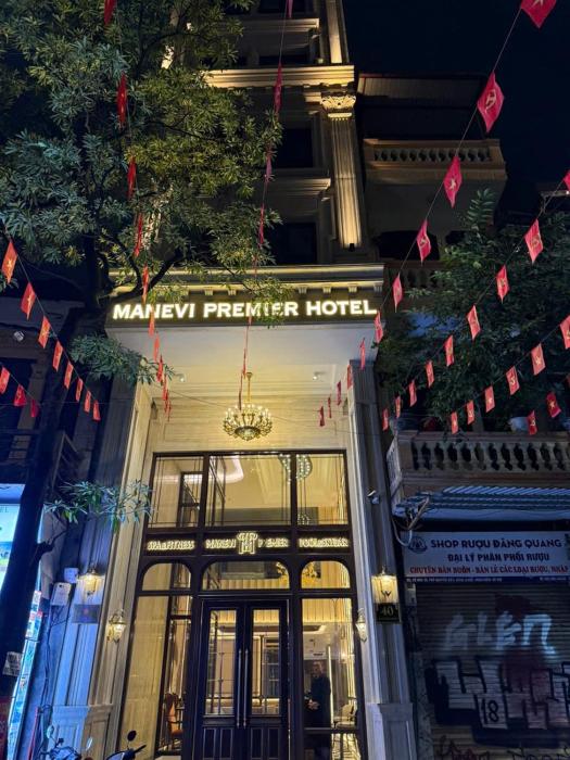 Manevi Premier Hotel