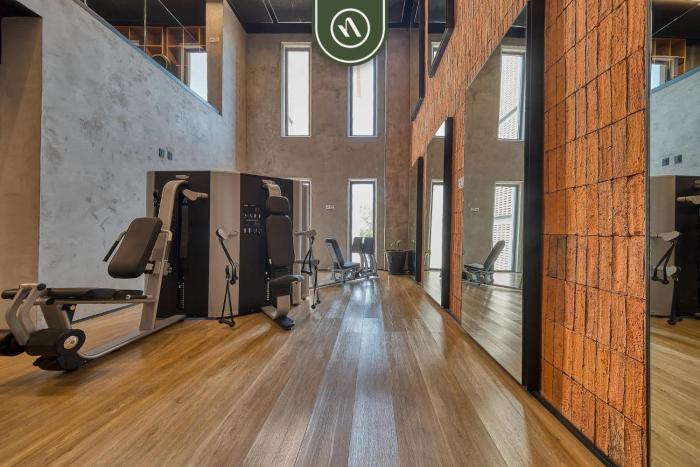 Oceanview Condo with Amazing Rooftop Pool - Gym