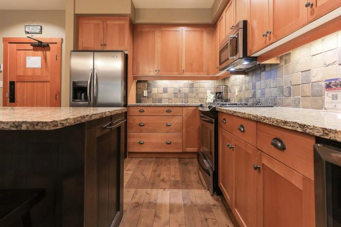 Slalom Creek 2 Bedroom & Den