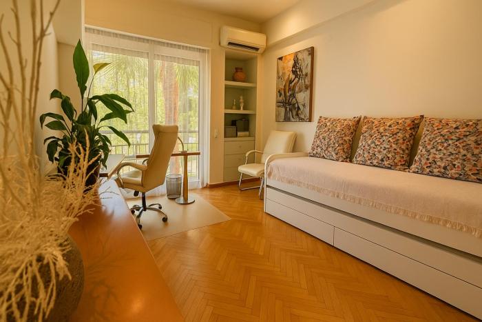 Katerinas house - Hilton area