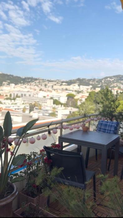 Appartement darchitecte, vu panoramique, calme, Cimiez