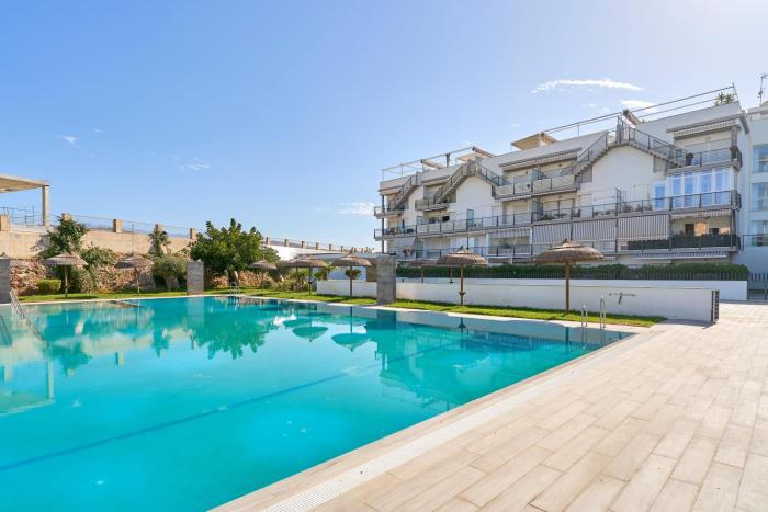 Vistas al Mar y Montaña