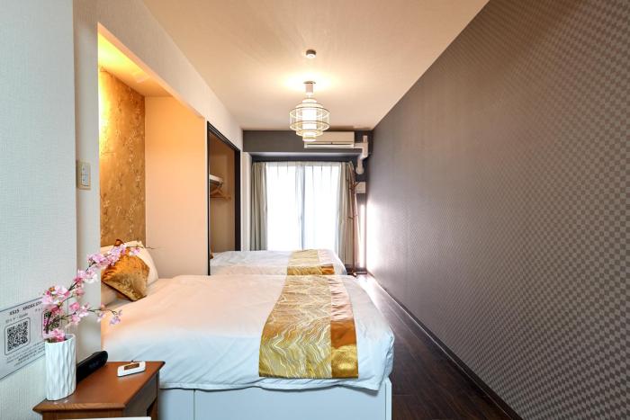 関空直通 - Direct KIX, Dotonbori 15m, USJ 30m - XS15