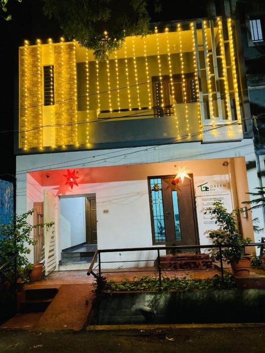 Whitetown Villa