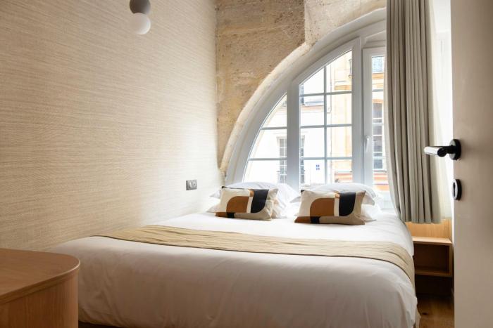 Refurbished Apartment - 2BR 6P - Chatelet