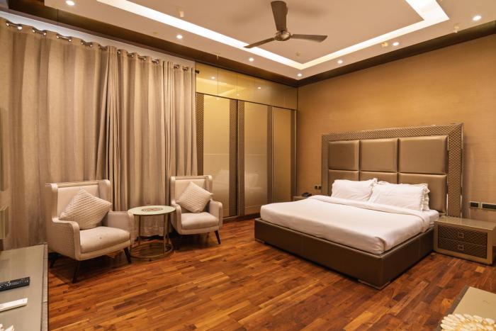 Luxury HomeStay Prime Location, South Delhi