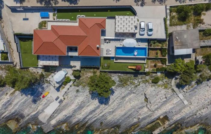 Villa Grski Rat by Villas Guide