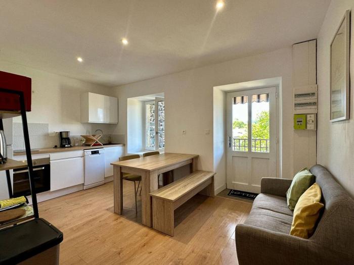T2 cosy avec balcon & vue sur la vallée