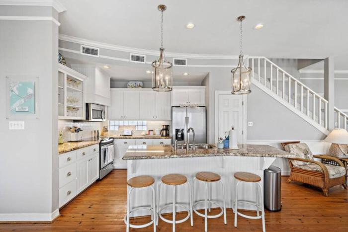 Huge beach house with great views, steps from sand