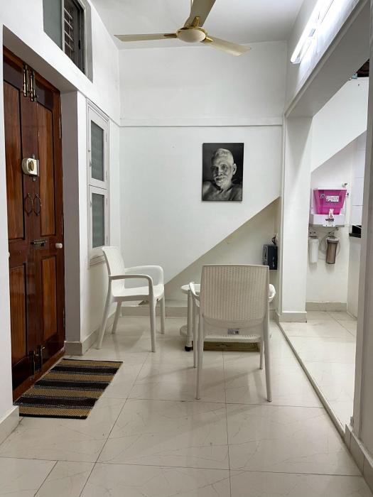 Paripuranam - 1 BHK house - Walkable dist to Sri Ramanasramam