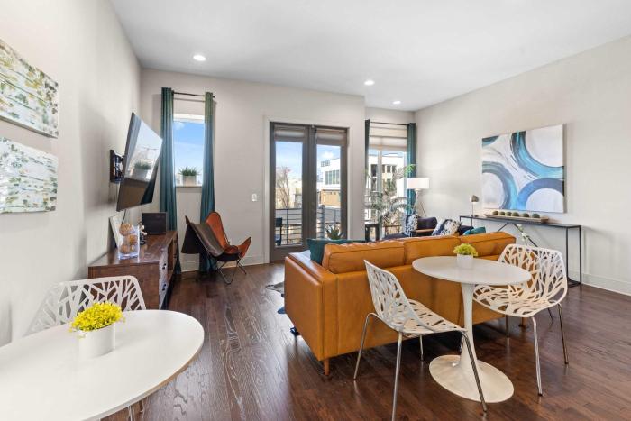 Luxury Nashville Home 2 Miles to Honky Tonks