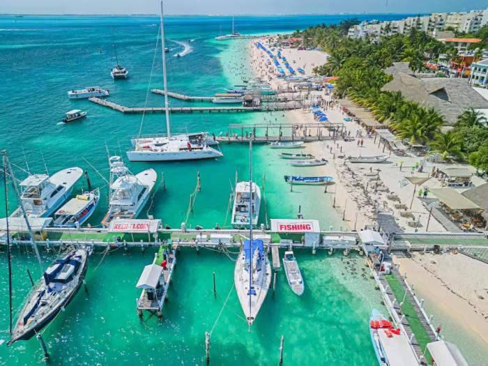 The Elegance Sailboat