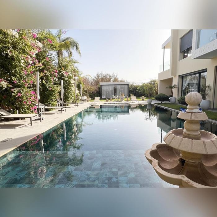 Villa Fiori Luxury Italian Villa, Pool & Spa, Marrakech