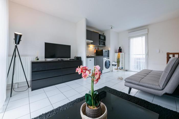 Duplex 4 personnes - tout équipé - Proche aéroport CDG