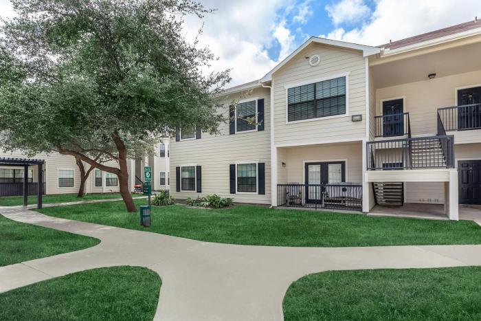 Landing Apartments - Corpus Christi