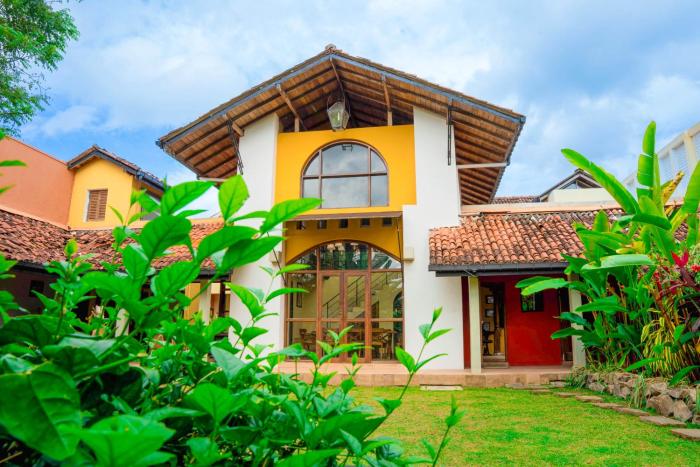 Villa Inavni