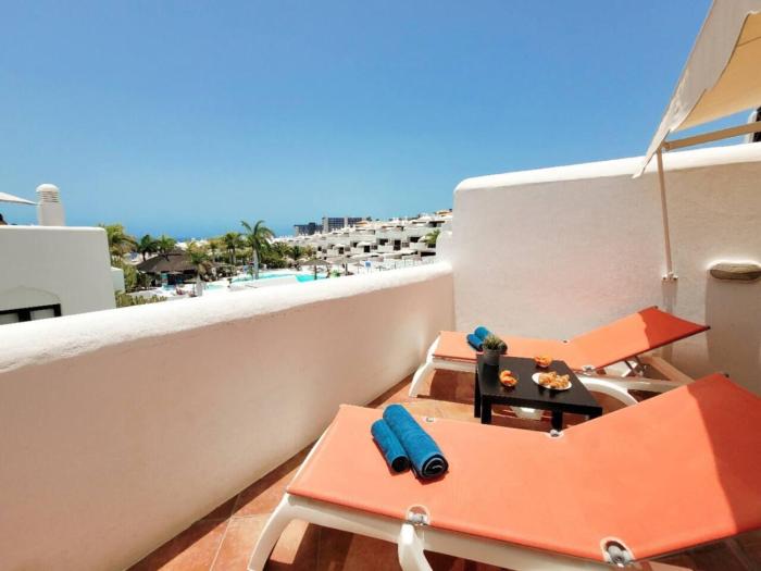 Adeje Paradise 11-B vistas al mar heated pool