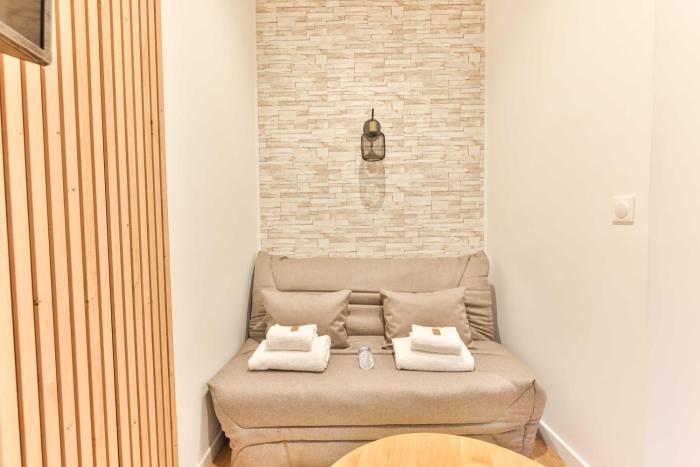 Modern deluxe studio in the heart of Paris