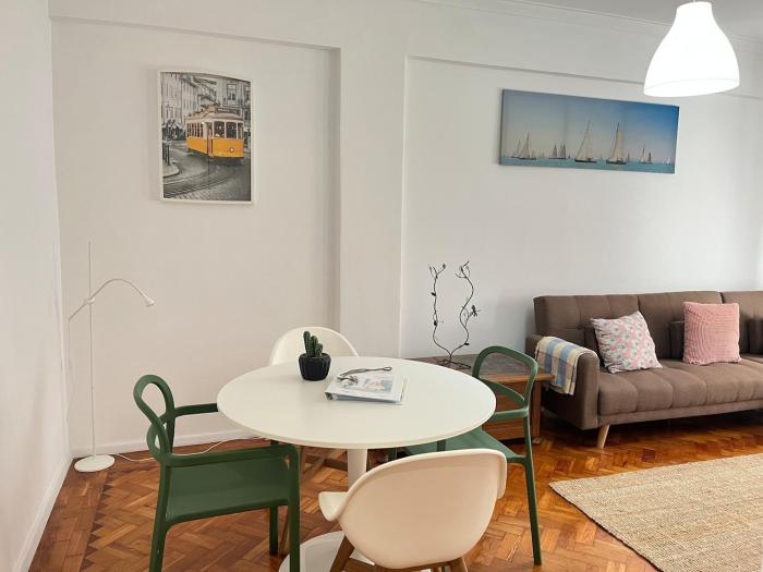 92 Campolide Apartment by Trip2Portugal