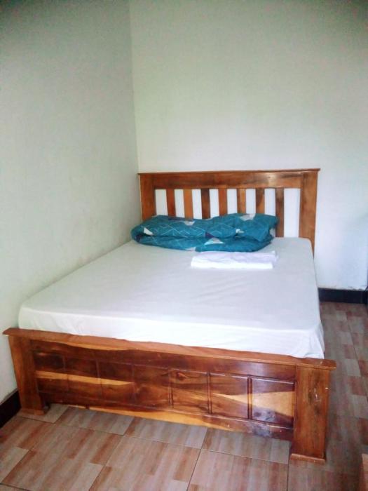 Banana Grove Retreat