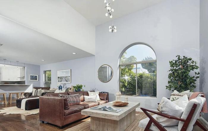 Four Bedroom Home with Detached Studio