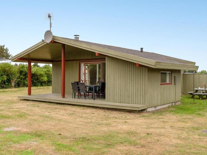 Holiday Home Siv - from the sea by Interhome