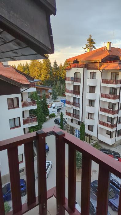 Borovets Apartments, Flora Violet Residence