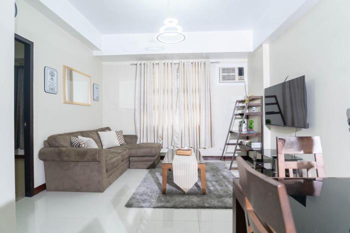 101 Newport Boulevard 1BR with Parking - Pasay City