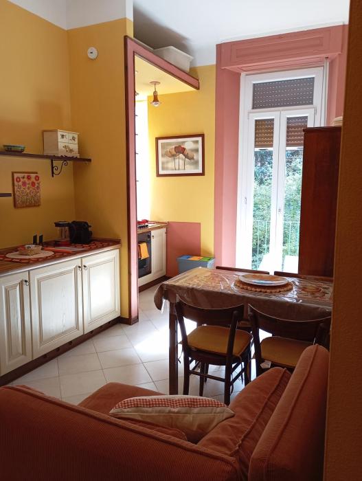 Flores Home, Boho Chic Style & Urban Comfort Navigli, Bocconi, Centro