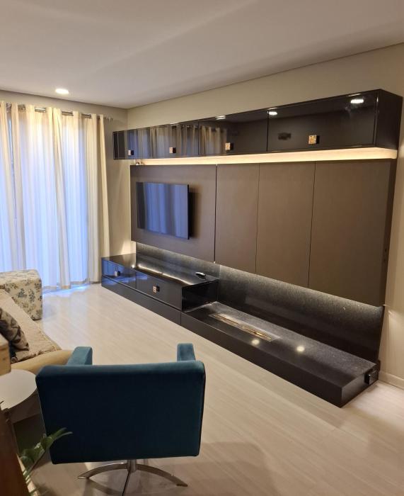 NOVO e DECORADO no Centro de Canela!