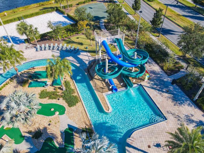 4766 - 5BR w Pool 10min Disney 2 Water Parks