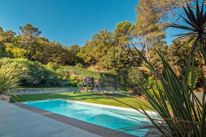 Superbe villa 3 chambres – Piscine & 2 pièces